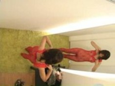 Voyeurcam - モデルレズビアン誘惑パート2