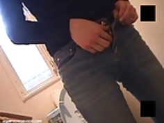 盗撮トイレMastubatingガールプッシー潮吹き