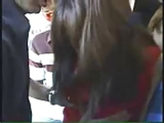 電車の中で手探り