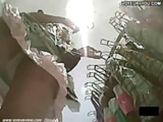 盗撮ビデオ華麗な足とパンティー