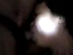 ボロブドゥールで遊ぶカップル