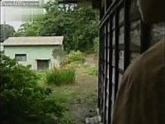 JAPホーム単独の村の妻は彼女の夫の平均友人によって犯されますPornallday.com