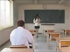 日本の大きなおっぱい青い空はセックスレッスンを教える - アジアのハードコア