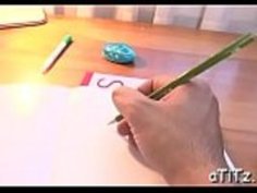 淫らな女の子のファックで胸を張った日本のダーリンが叫ぶ