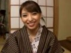 【秋山祥子】美女姉さんが一泊二日の旅行で浴衣を開けて絶叫SEX