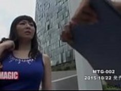 [Jap]体験談ペアダイエットプログラムで自宅で簡単に運動！美しい成熟した女性がジムのワークアウトと筋肉質のアマチュアチェリーボーイの学生から初めて家に到着したときに何が起こるかをご覧ください。彼らはTheiを超越するだろうか...