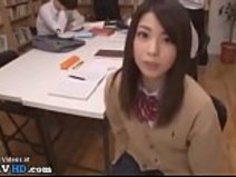 日本人女子高生のオナニーを公開 - もっとElitejavhd.comで