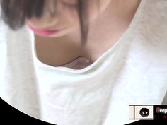 【母乳妻】vol.24 ご近所さんの声が聞こえる玄関で、興奮しまくる妻。☆ 【高画質胸チラ】とあるベビマ教室の様子{vol.03} ☆ ～くすぐり亭～vol.23 鼻くすぐり→くしゃみ→ヨダレ噴射！