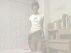 まだあどけない黒髪ショトカ妹のスレンダーちっぱいを堪能する禁断の近親SEX