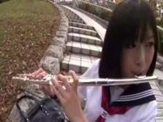 吹奏楽部の制服娘を家に連れ込んで中出しハメ撮り！