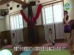 噂のセクササイズ教室に通う女は腰つきがヤケにエロい！