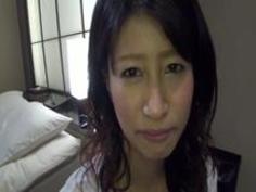 ほなみ 30歳 販売員 B:80(B) W:57 H:86