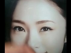 上戸彩の顏面性器にぶっかけ