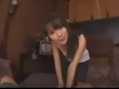 可愛い女の子のベロチュウ