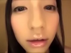 美女のカメラ舐め回し