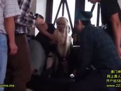 コスプレ撮影会でキモいカメコに回されちゃうレイヤー