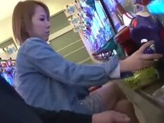 「嫌ぁ‥駄目っ‥」パチンコを楽しんでいた巨乳お姉さんがレイプされ恐怖アクメ