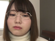 鳥取から上京した地味芋デカ乳女子まり 大学入学日にAVデビュー