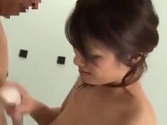 「え？中に出て…」大当たりの巨乳デリヘル嬢に興奮して思わず生中出し