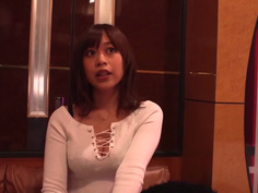 ブラジリアンワックス店に勤める 日本とブラジルのハーフGAL 店でチ○コ見すぎてたら、挿れたくなってAVデビュー 山下ルイーザナオミ