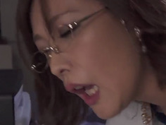 GVH-199 お色気P●A会長と悪ガキ生徒会 池谷佳純