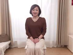 初撮り五十路妻ドキュメント　板垣慶子