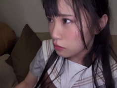 家に連れ込まれた上京中の地方娘はおっさんのデカチンで初心マンコをかき回されて中出しされた！