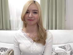 金髪ハーフ奥さんのドマゾ性交 西田カリナ