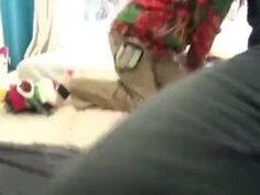 見知らぬマッサージ師と一線を越えるどころか中出し種付けまでされて思わず苦笑いの２３才の...