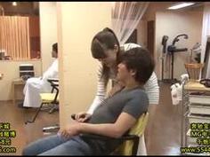 お客さんをマッサージ中に発情してフェラチオ→そのままパコ開始しちゃう美女