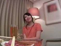 遊びたい願望の強いヤリマンな奥様をホテルに連れ込み危険日なのに中出しｗ