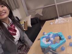 超超爆乳！奇跡のIカップJ○と食べて遊んでエッチして、最高のラブラブ休日を過ごした件についてwww溢れんばかりの敏感デカメロンから目が離せない！抱き心地抜群のふわもちナイスBODYでおじチンを包み込むっ！！【はなちゃん(彼女)とおじさん(彼氏)の特別な一日】