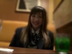 辻倉あかり 卒業したての女子校生とエッチｗ制服姿の美少女とのエッチをハメ撮り！エッチなデ...