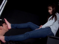 脚長おねいさんのM男いじめ パンストとジーンズとニーハイブーツ 広瀬なるみ