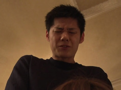 はじめて彼女ができたのに隣に住む巨乳のお姉さんに食べられおっぱいがでかくないと勃たなくなった Hitomi Hitomi（田中瞳）