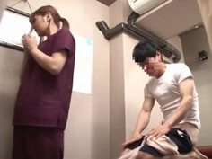 「挿れたくなっちゃいました」客の勃起チンポに欲情してしまう美人マッサ師ｗ