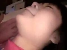 「お父さんお母さん…ごめんなさい 」親不孝なガチロリ幼女が卑猥な淫語を言わされながらオジ...