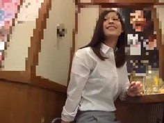 飲み屋さんで出会ったすげえ美人でスタイルも抜群なＯＬをナンパ、ホテルに連れ込み口説いてハメ撮り