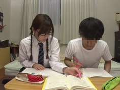 HHKL-037 一生の不覚！！『まさかお前で勃起するなんて！！』地味メガネっ娘で色気なんて無くて全く可愛くないと思っていた幼馴染が隠れ巨乳でスタイル良しよく見たら顔も良しのオレ好みの女だったなんて全く気づかなかった！！