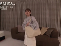 【童顔Gカップ】知育玩具VS大人のおもちゃ。豊満でバブみある美巨乳を児童向け玩具でもてあそぶ。加速する背徳感、意思とは裏腹に高まる乳頭の感度、勤務中にもかかわらず働く女の取った行動とは…！ 知育玩具製造販売会社勤務 入社3年目 新條さん