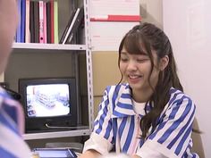 深夜コンビニNTR 彼氏に不満もつ女子大生バイトと欲情した中年ブタ店長が2人きり… 美脚プロポーション美女をまさかの小太りオヤジが寝取った脅威の凄チ●ポ6連射精性交 木下ひまり 木下ひまり（花沢ひまり）