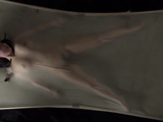 白目をむいてイクイク〜！超敏感体質 パンパンに張った最高すぎる爆乳 露梨あやせ