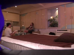 「マッサージさせていただけませんか？」募集にホイホイやってきた超生意気ギャルを悶絶媚薬マッサージで痙攣イキさせている隙を突いて激パコ中出し！