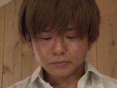 はじめて彼女ができたのに…隣に住むお姉さんに食べられ童貞を失った 初川みなみ