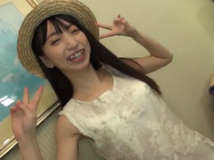 ちっぱい細身美少女はおじさんチ●ポと遊びたい！ 冬愛ことね