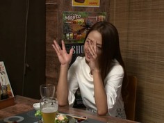 IZAK-027 人妻観察バラエティ27 SEX大好き美人若妻は底しれぬ性欲の持ち主！街で！海で！他人棒で浮気三昧！