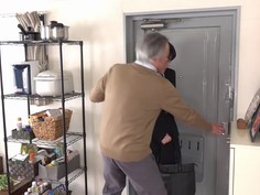 DASD-540 裸になっても納得しない。悪質クレーマーの要求。 東条蒼