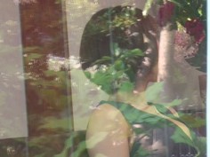 TEM-006 欲求不満な人妻は若い男にオナニーを見せつけ誘惑し自分の性欲を満たす為に男を犯しイキまくる！