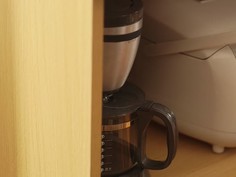 AVOP-418 高飛車な妻のトリセツ ～未開発だった妻の性感～ Hitomi